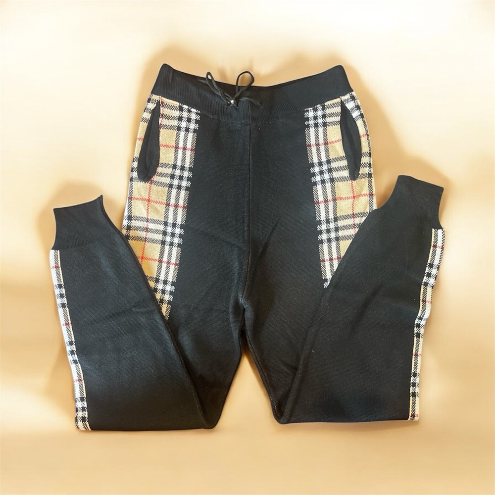 Black and Cream Plaid Tracksuit - Picture 3 of 3